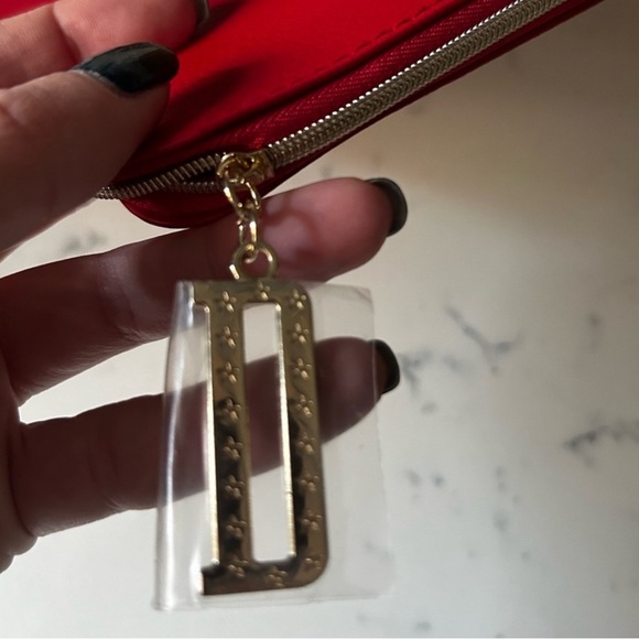 NWT Christian Dior Cosmetic Pouch with Cosmetics and J’adore Eau d’ Parfum - Picture 4 of 8